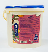 Bild in Galerieansicht laden, Red Velvet